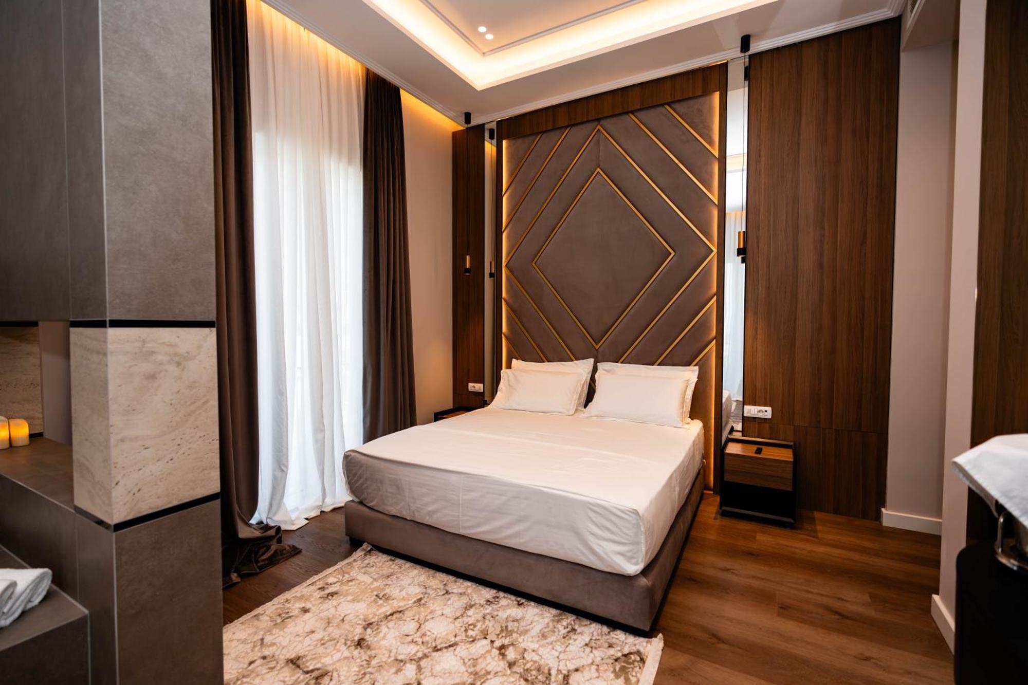 Royal Hill Hotel Vore ภายนอก รูปภาพ