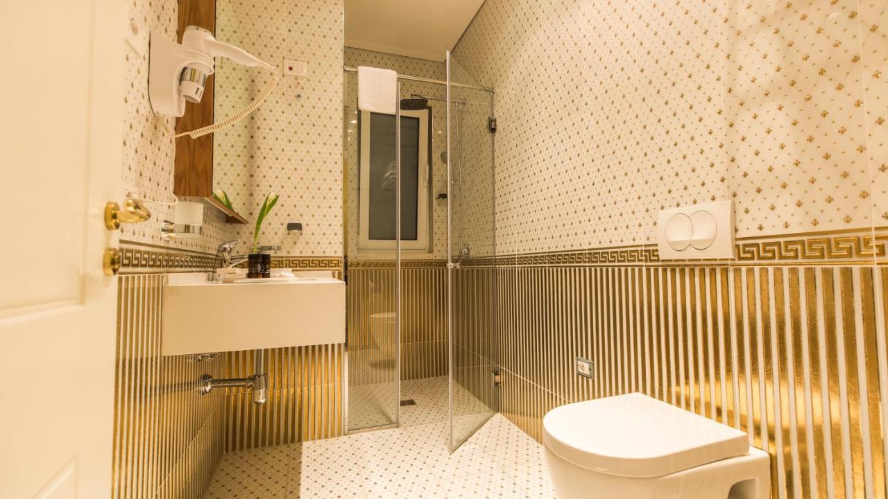 Royal Hill Hotel Vore ภายนอก รูปภาพ